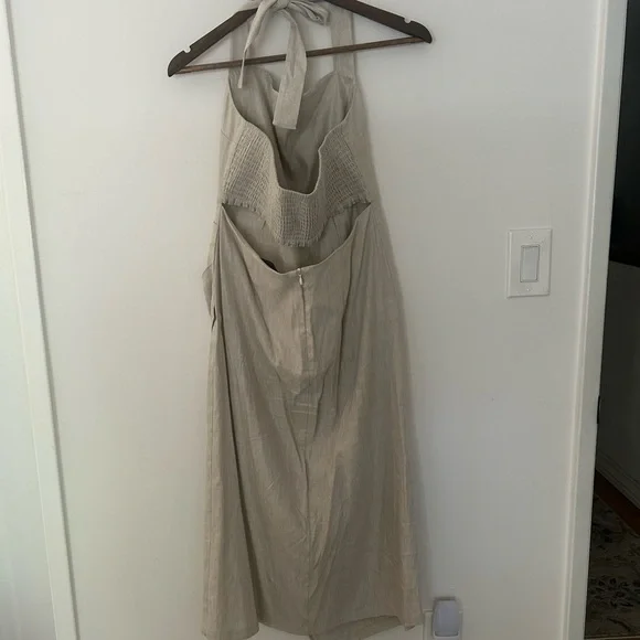 Spring Halter Beige Midi Dress Stitch Fix - Picture 11 of 15